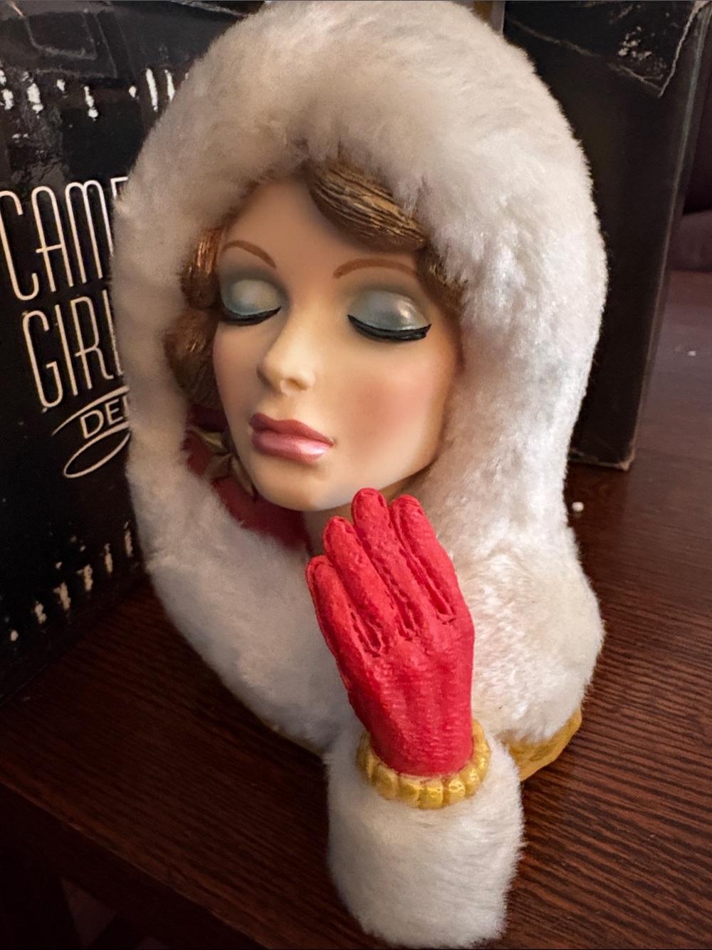 Cameo Girls Deluxe "Eve 1962 Sleigh Ride" lady head vase.